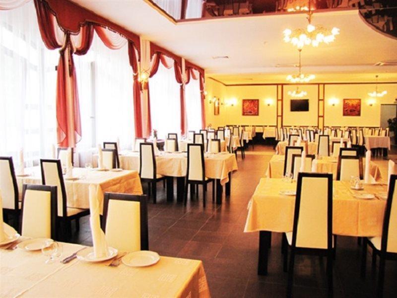 Intourist Hotel Брест Екстер'єр фото